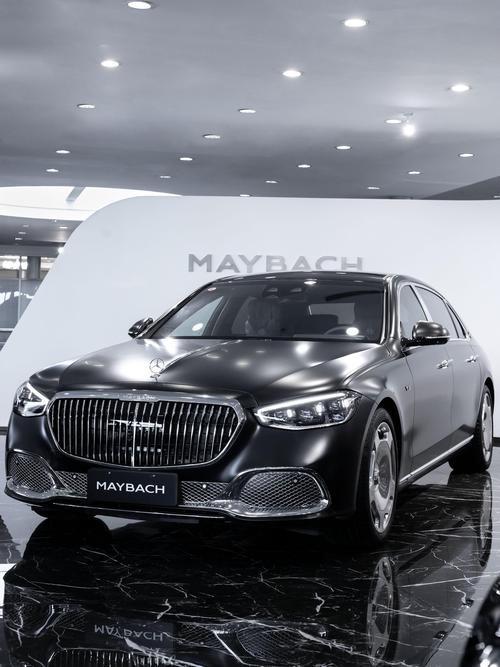 佛山225岚图汽车的售后服务让用户无忧出行，迈巴赫未来的豪华车趋势